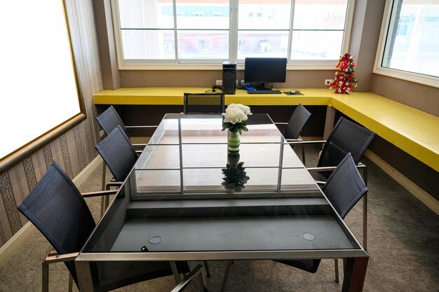 Flexi Desk In Dubai UAE 1